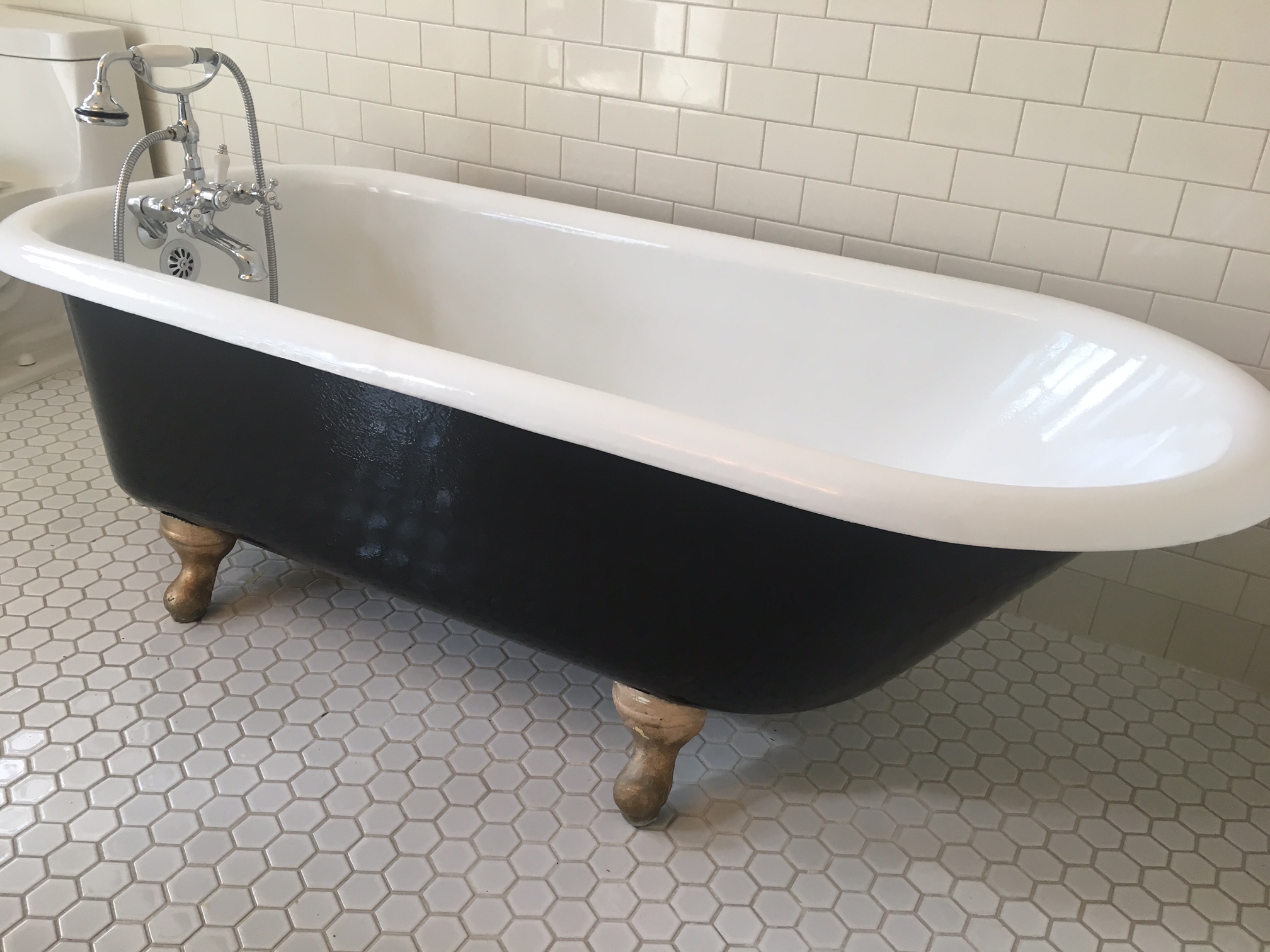 bathtub-refinishing-chicago
	  